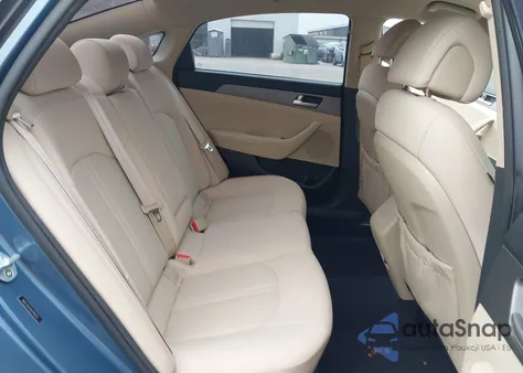 2015 Hyundai Sonata Se z USA, uszkodzony, nr VIN 5NPE24AF5FH149123